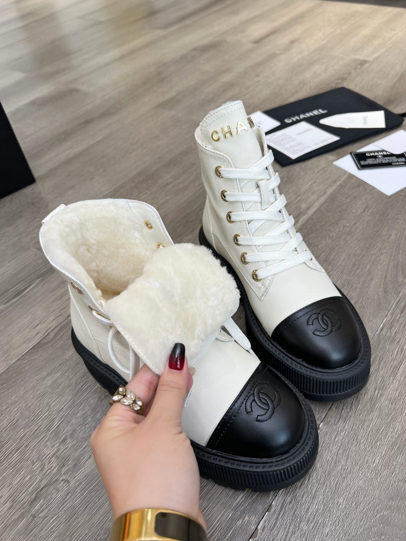 Ch**el boots